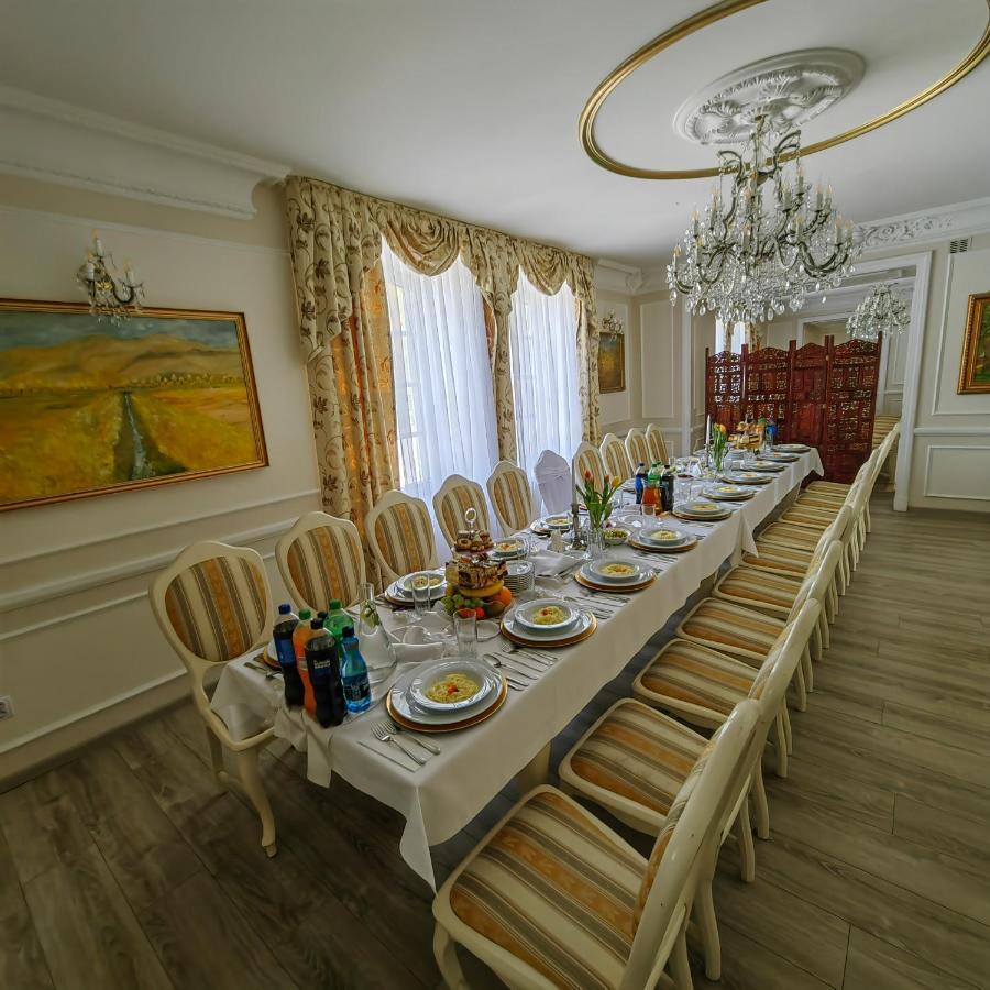 Dworek Wola Ociecka מראה חיצוני תמונה
